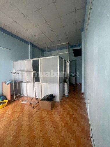 Bán nhà Lạc Long Quân Phường 10 Tân Bình, 4X8m, giá siêu rẻ 3tỷ799