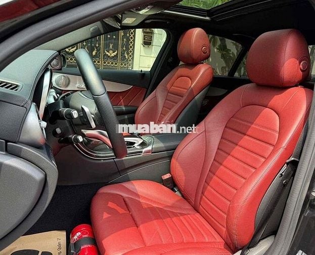 Mercedes Benz C Class 2017 C300 AMG - 75000 km