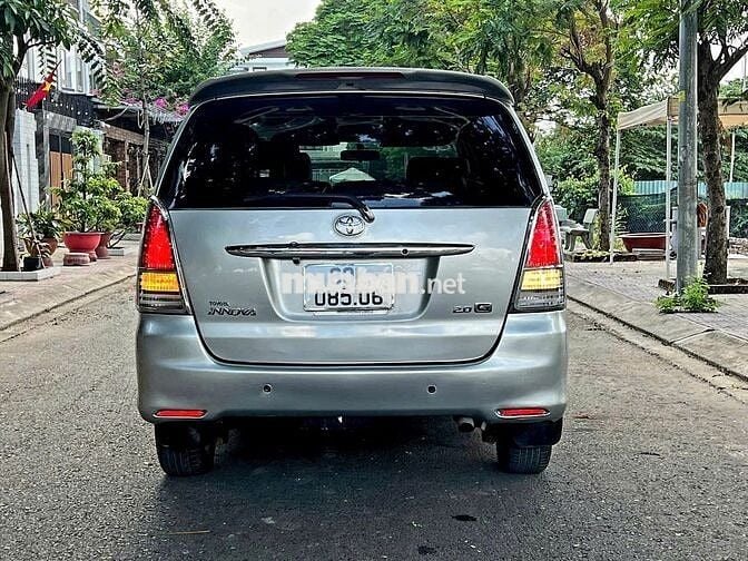 xe Toyota Innova 2011 G - Ghi bạc đẹp