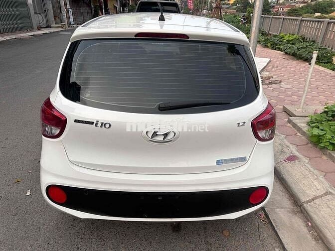 Hyundai Grand i10 GLS 2018 1.2 AT - 29000 km