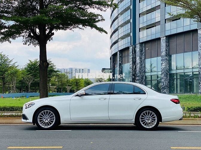 E200 Ex Trắng V1 - Đi Lướt Full Bảo Hành Hãng