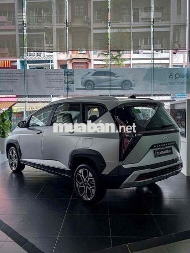 Hyundai Stargazer 2025