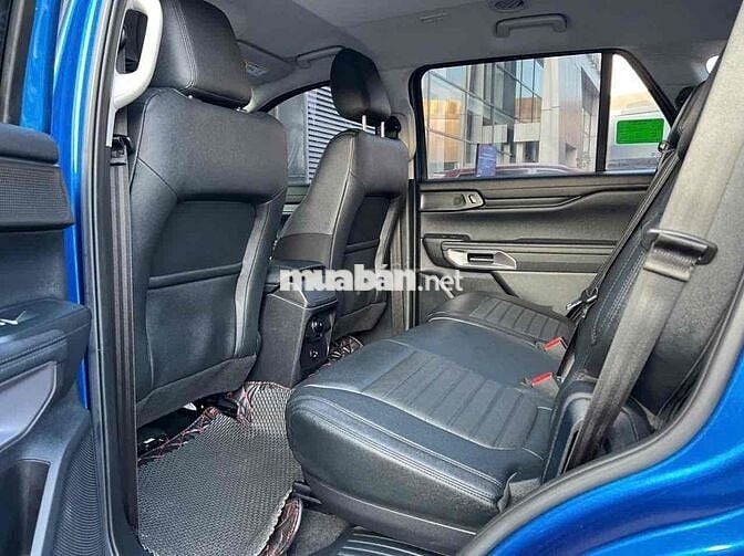 Ford Everest Sport 2023 4x2 AT - 59.000 km