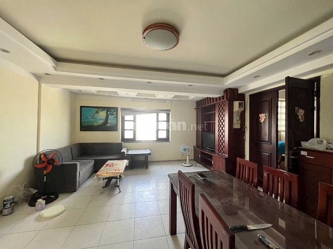 Chung cư Miếu Nổi, Vũ Huy Tấn, BT: 11triệu, 2p ngủ, có nội thất-