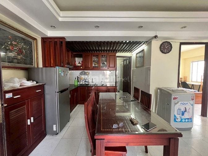 Chung cư Miếu Nổi, Vũ Huy Tấn, BT: 11triệu, 2p ngủ, có nội thất-