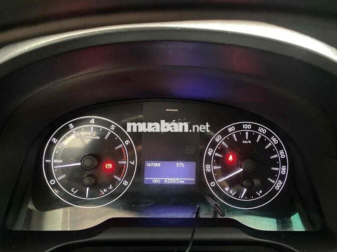 Toyota Innova 2.0E 2018 Xem xe có thương lượng