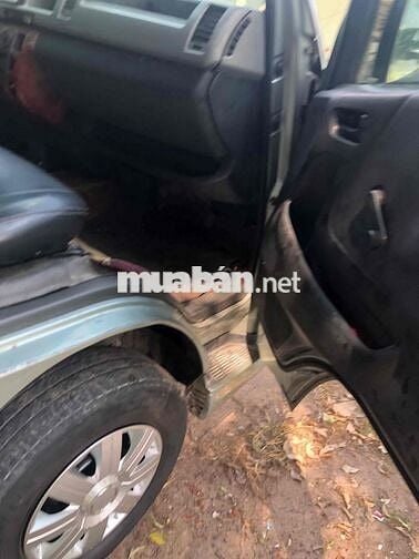 Toyota Hiace đầu búa đời 2005
