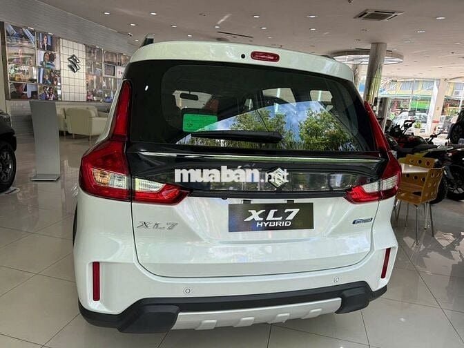 Xả kho Suzuki XL7 Hybrid 2023 giá siêu rẻ