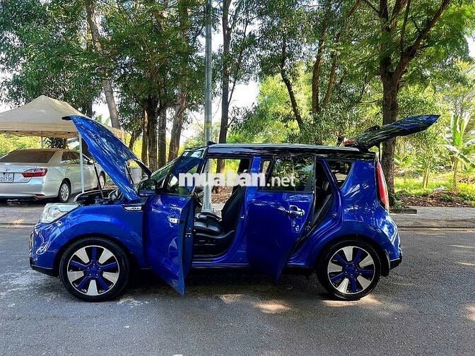 Kia Soul 2014 2.0 AT - Xanh  dương đẹp