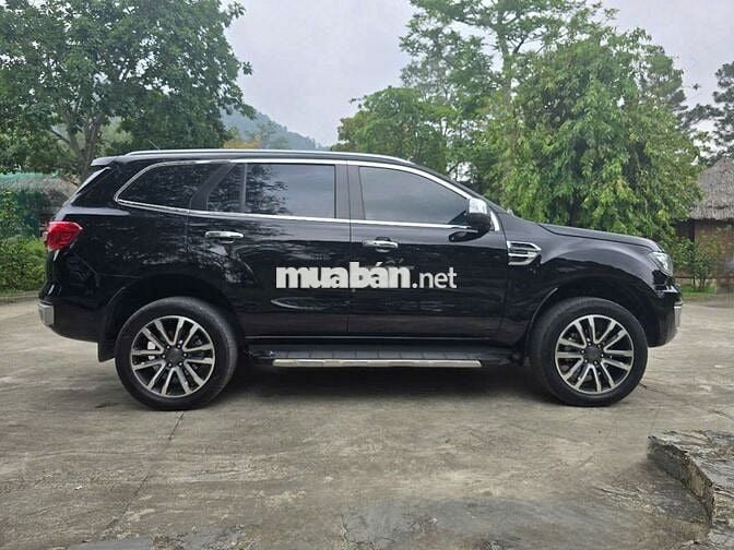 Ford Everest 2019 Titanium 2.0L AT 4x2 đi 51.000km