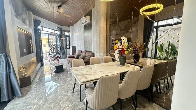 ❤️ SIÊU PHẨM  QUẬN 7 ĐẸP NHƯ HOA HẬU HOÀN VŨ - GIÁ CHỈ 6.45 TỶ ❤️