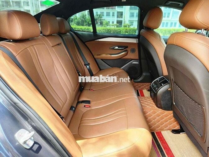 VinFast Lux A2.0 2019 Premium 2.0 AT - 25000 km