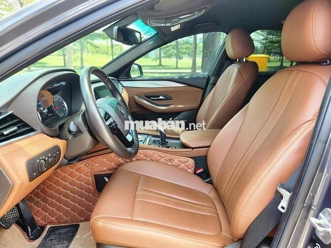 VinFast Lux A2.0 2019 Premium 2.0 AT - 25000 km