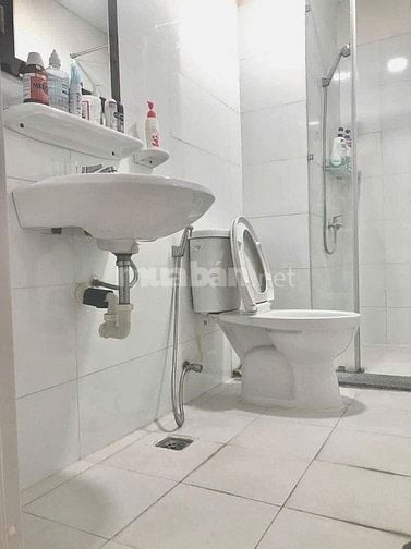 Chung cư Miếu Nổi, Vũ Huy Tấn, BT: 11triệu, 2p ngủ, có nội thất