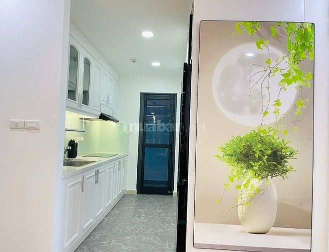 Bán căn hộ tầng 18 toà S 2 ngủ giá 5tỷ2