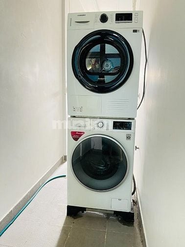 Bán căn hộ tầng 18 toà S 2 ngủ giá 5tỷ2