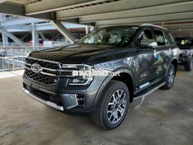 Ford Everest ưu đãi giảm giá sở hữu chỉ từ 250tr
