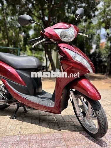 🌈👍🍁Honda Vision Fi, đỏ,có video ,keng bảo hành