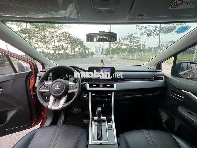 Xpander cross 2022 dky 2023 nhập khẩu