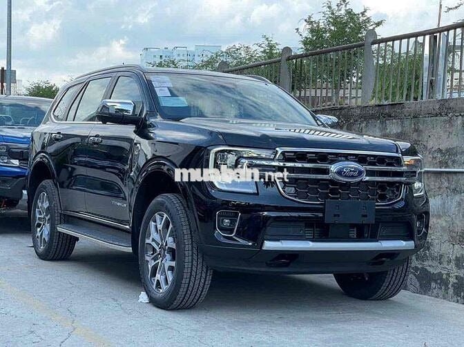 Ford Everest ưu đãi giảm giá sở hữu chỉ từ 250tr