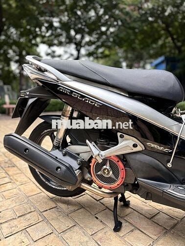 🍁😍🌈Honda Airblade Fi, màu đen,bstp,keng bảo hành