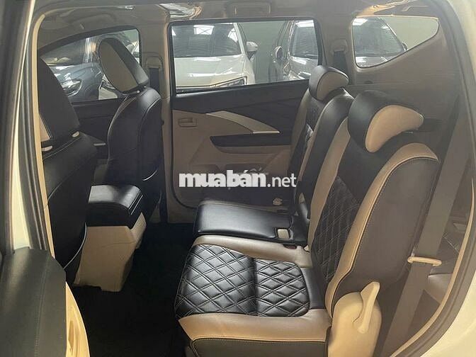 Cần bán xe Xpander MT 2020 .