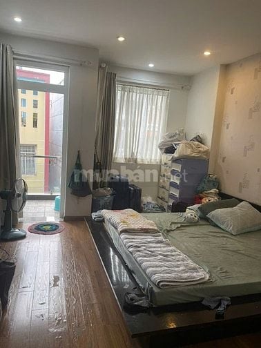 Bán nhà mặt tiền đường số 36, phường Tân Quy, Quận 7 giá rẻ