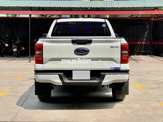 Siêu phẩm Ranger 2024 XLS 2.0 4X4 AT - 1700 km