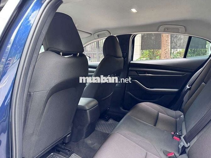 Mazda 3 2022 1.5L Deluxe - 23000 km