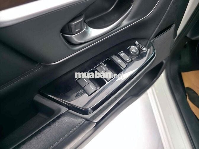 Honda CR V 2018 L - 22000 km