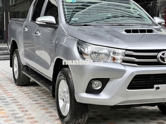 Toyota Hilux 2016 2.5E 4x2 MT - 90000 km