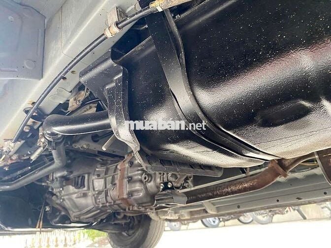 Toyota Hiace 2008  Van 6 Chỗ máy dầu Sàn Inox Zin
