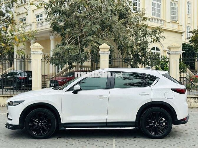 Mazda CX 5 2022 Luxury 2.0 AT - 45000 km