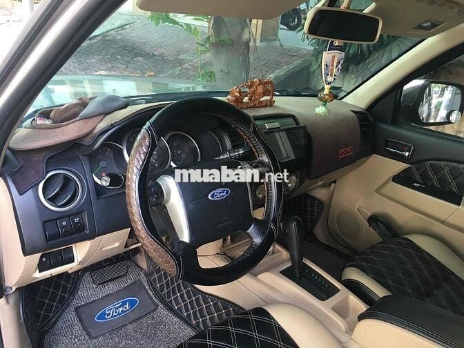 Ford Everest 2008 2.5L 4x2 AT - 100000 km