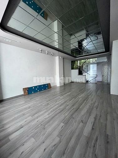 Cho thuê MT Nguyễn Trãi Quận 5 6*18m 1 lầu giá 60tr