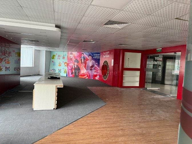 Chính chủ cho thuê 500m2 văn phòng trung tâm Quận Cầu Giấy 
