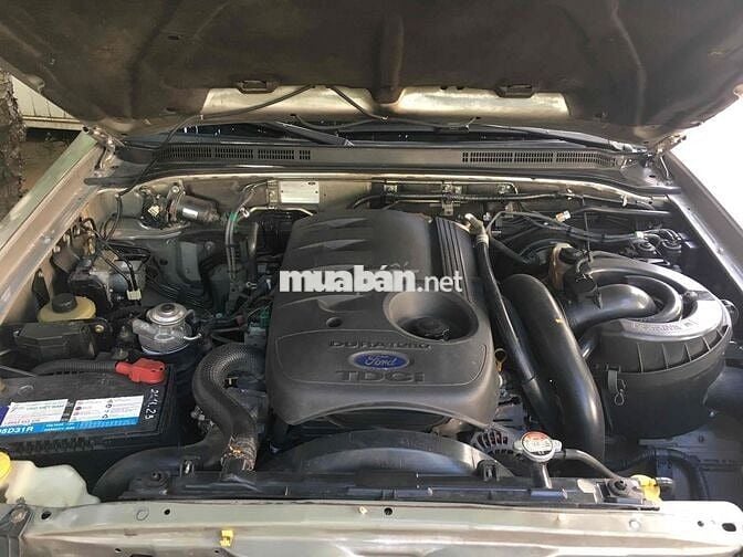 Ford Everest 2008 2.5L 4x2 AT - 100000 km