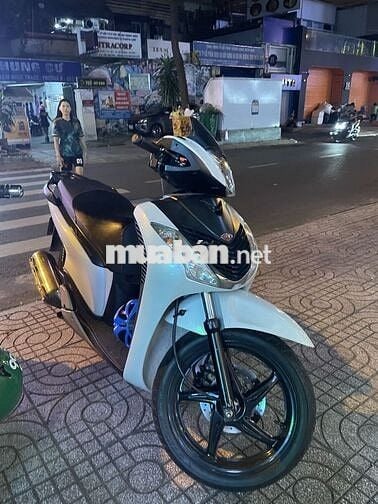 Cần Bán SHi 150 Nhập ý Đời cuối 2012