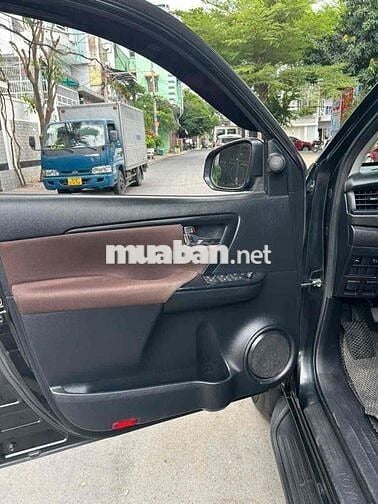 Toyota Fortuner 2017 2.4G 4x2 - 128 km