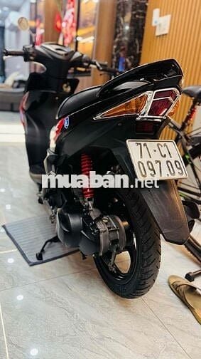 Yamaha Luvias 125cc - Cavet theo xe đầy đủ