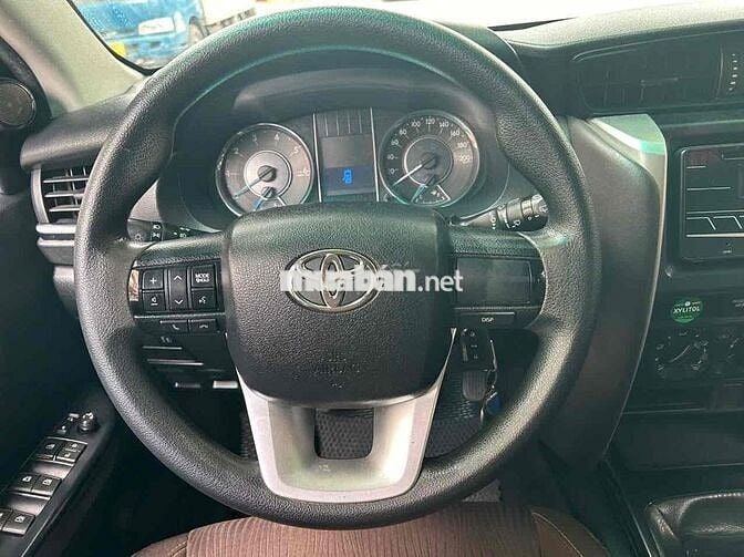Toyota Fortuner 2017 2.4G 4x2 - 128 km