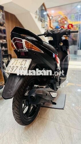 Yamaha Luvias 125cc - Cavet theo xe đầy đủ