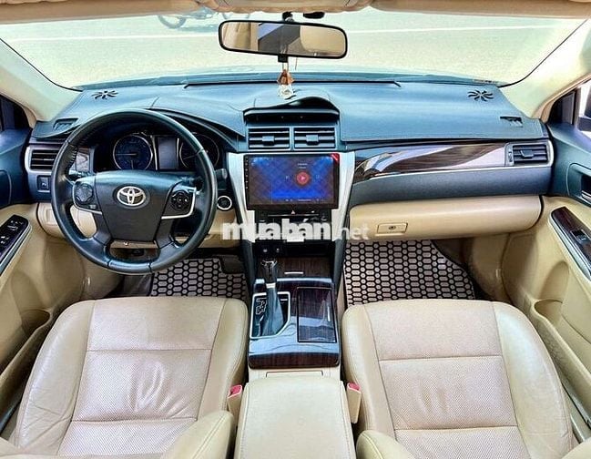 Toyota Camry 2017
