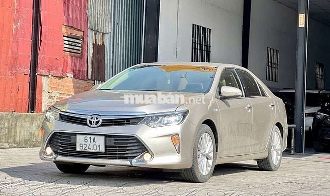 Toyota Camry 2017