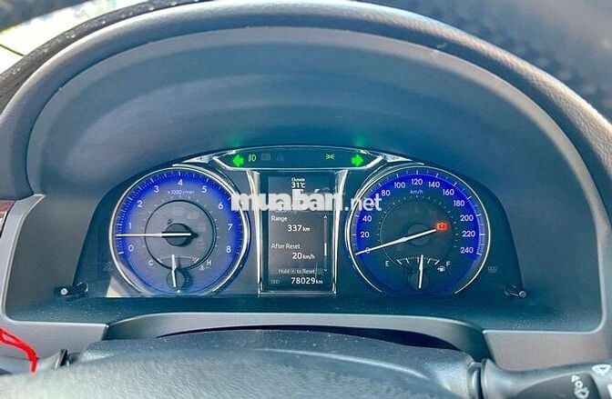 Toyota Camry 2017
