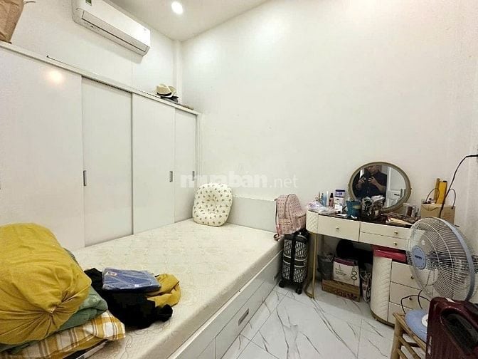NHÀ 2LẦU ĐƯỜNG LÊ VĂN SỸ , P10 , QUẬN PHÚ NHUẬN