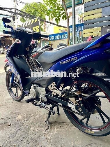 Suzuki Axelo 2017 xe cực ngon bstp vài món kiểng