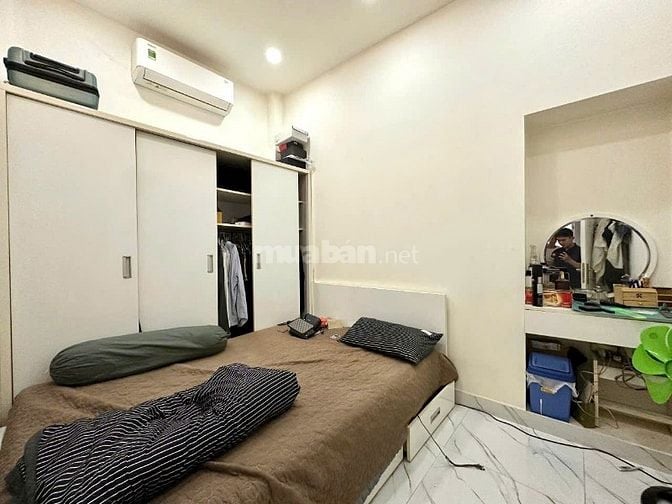 NHÀ 2LẦU ĐƯỜNG LÊ VĂN SỸ , P10 , QUẬN PHÚ NHUẬN