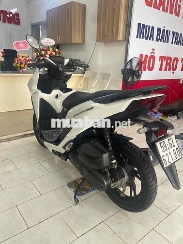 Honda Vario 150 đk 2019 màu trắng đen BSTP
