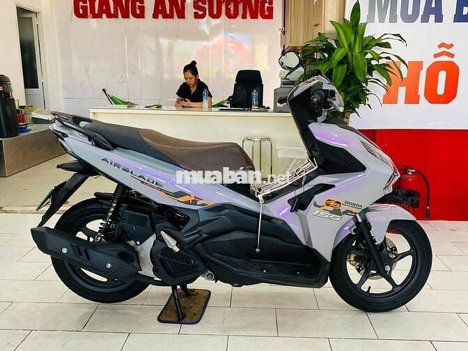 Honda Air Blade 150 đk 2022 màu xám BSTP